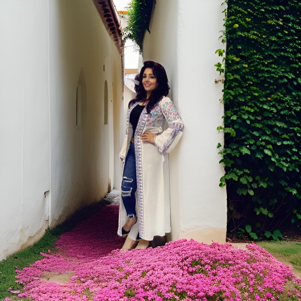 White and blue embroidered caftan