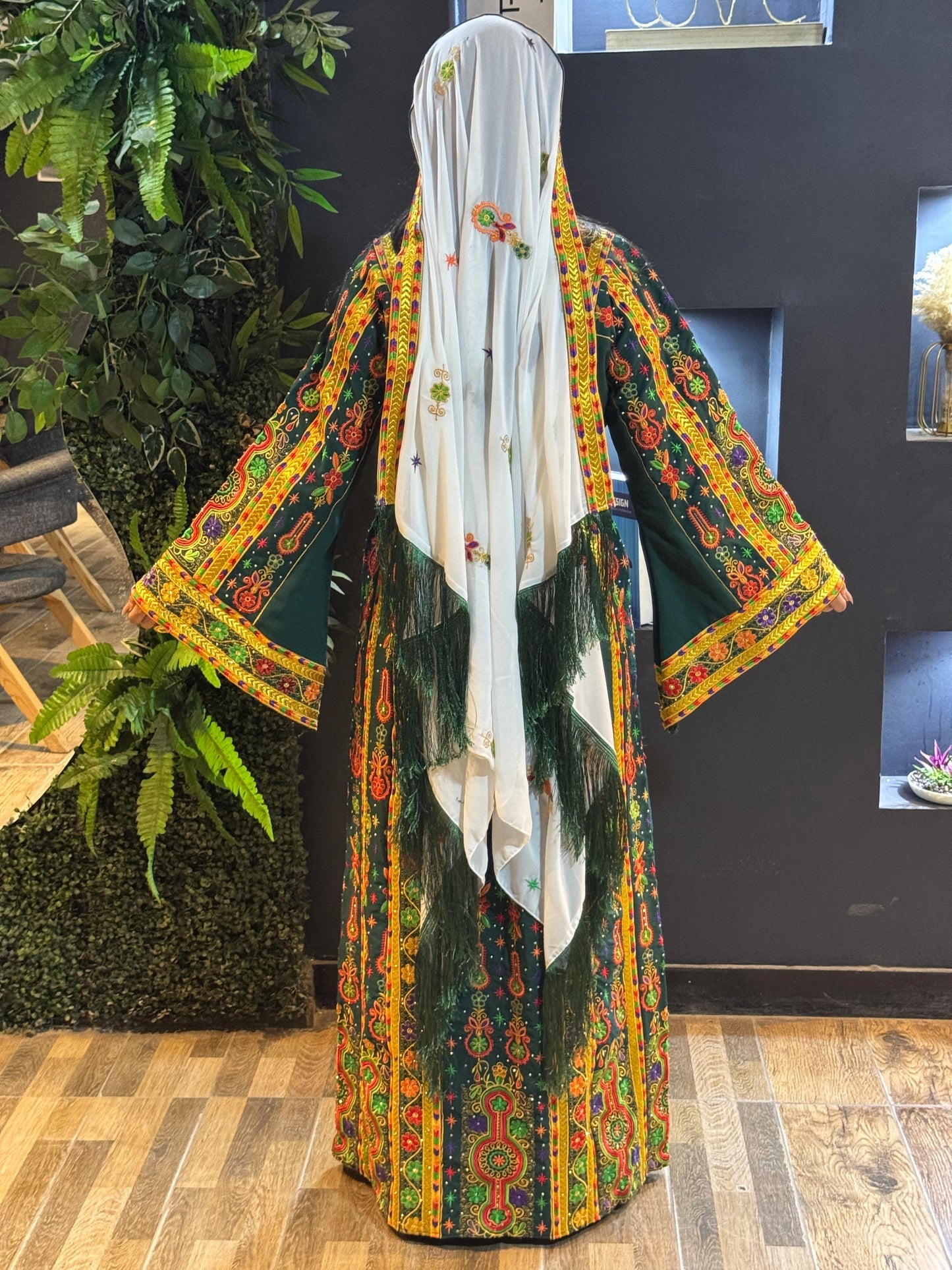 Green fabric thobe