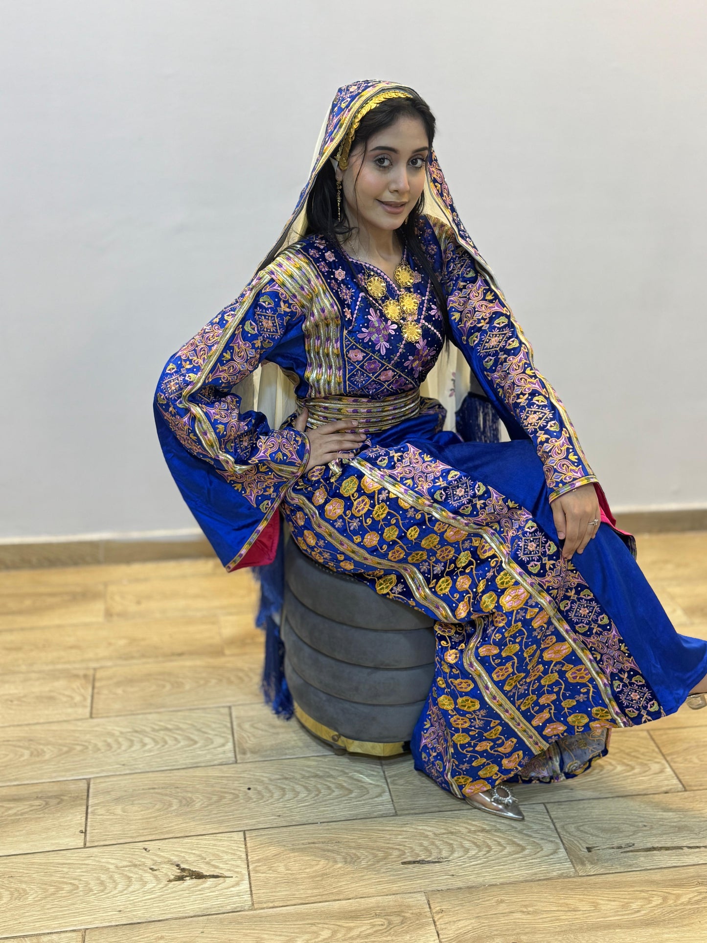 Ready-made royal blue silk velvet thobe