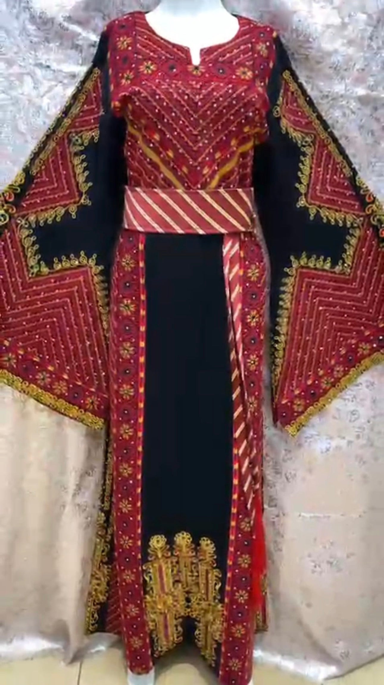 Black and Red Thobe with kassab
