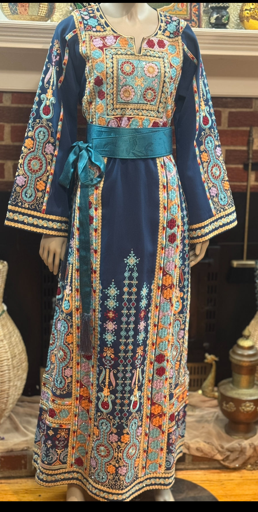 Deep Navy blue fabric thobe