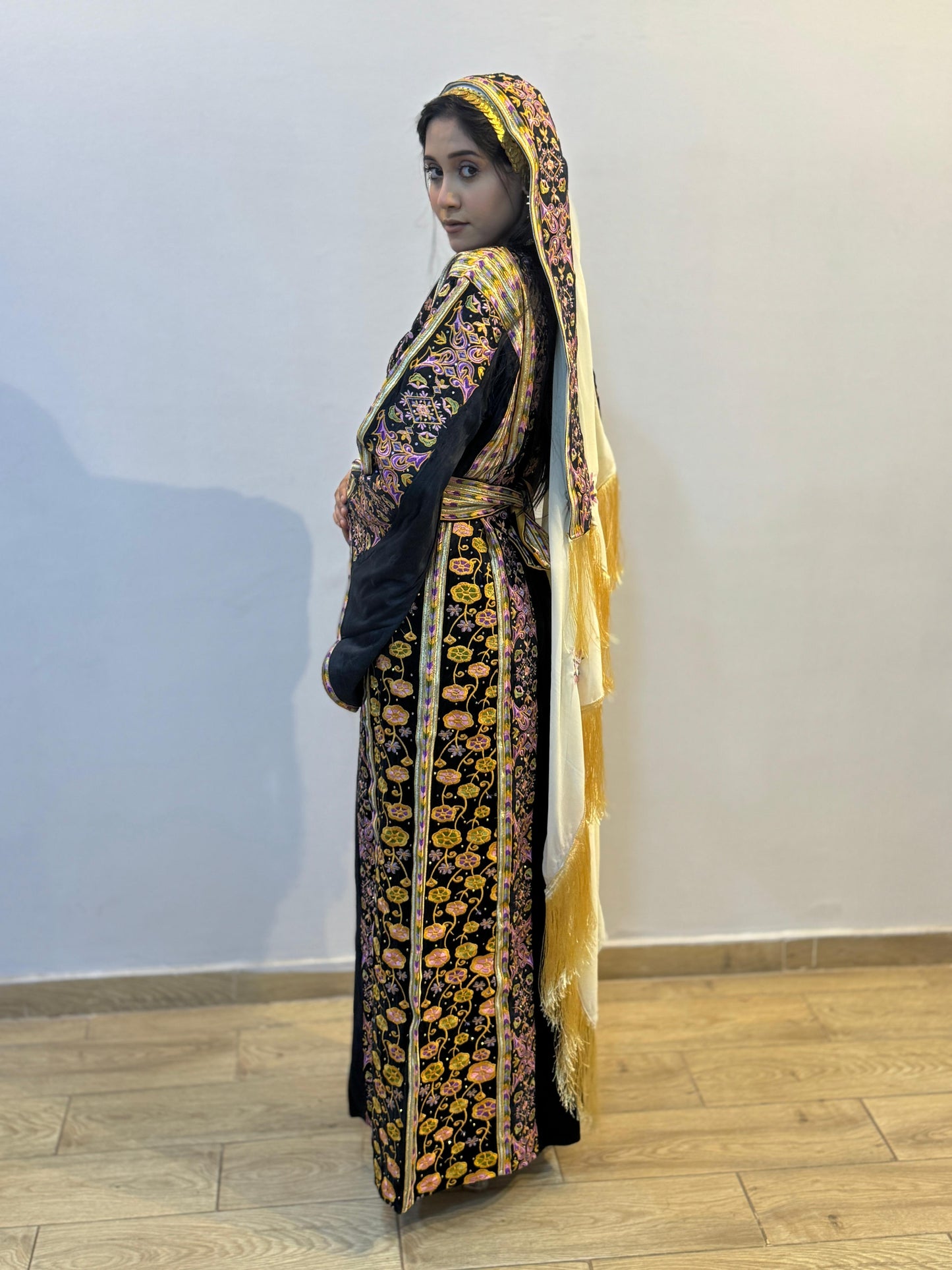 Read-made black silk velvet thobe