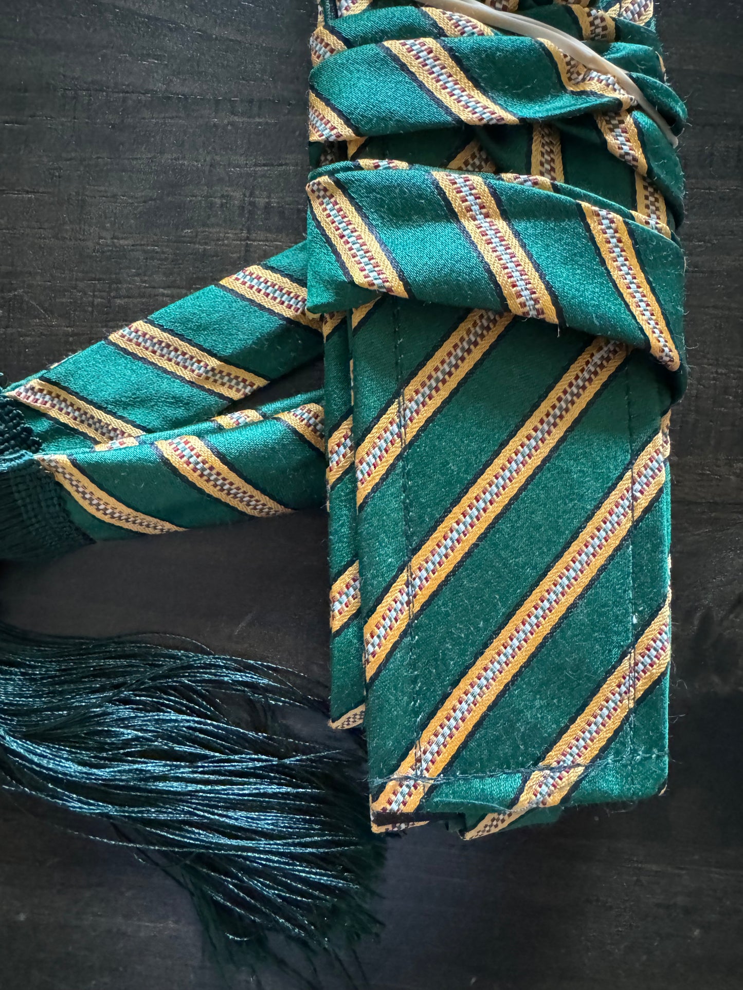  Green traditional belt