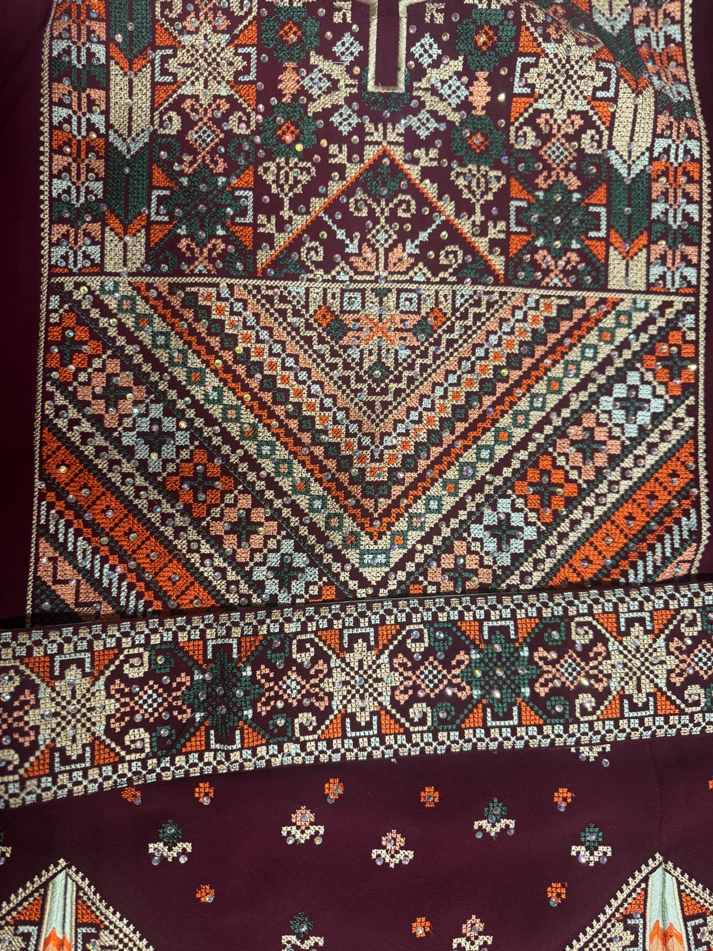 Burgundy fabric thobe