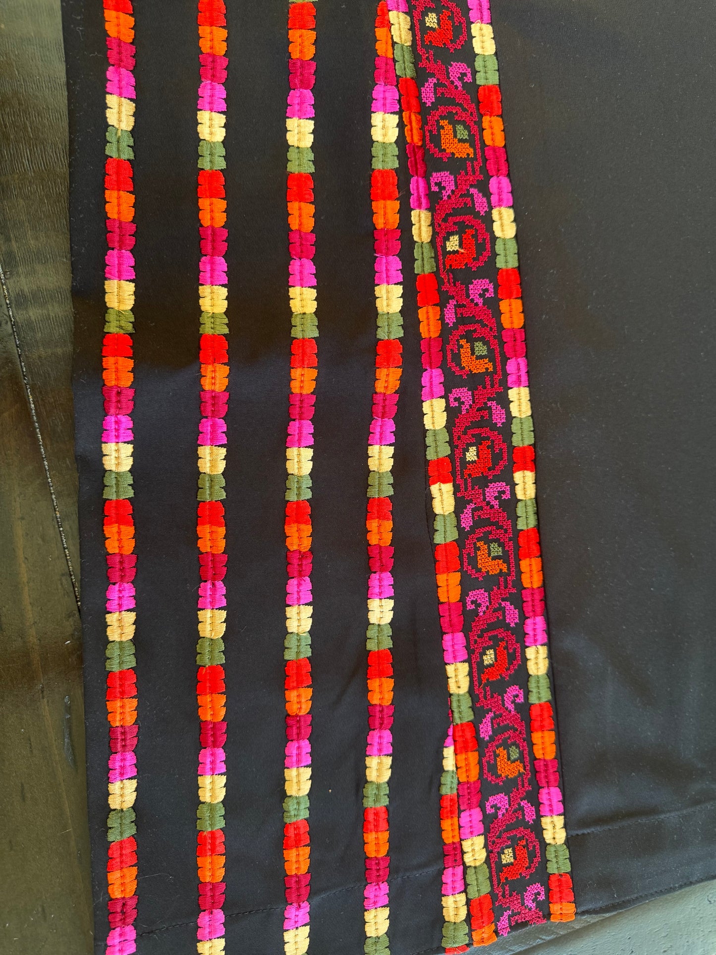 Black fabric Manajil thobe