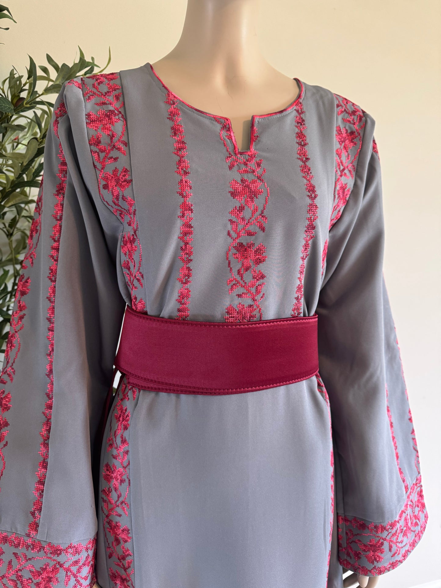 dark gray embroidered fabric thobe