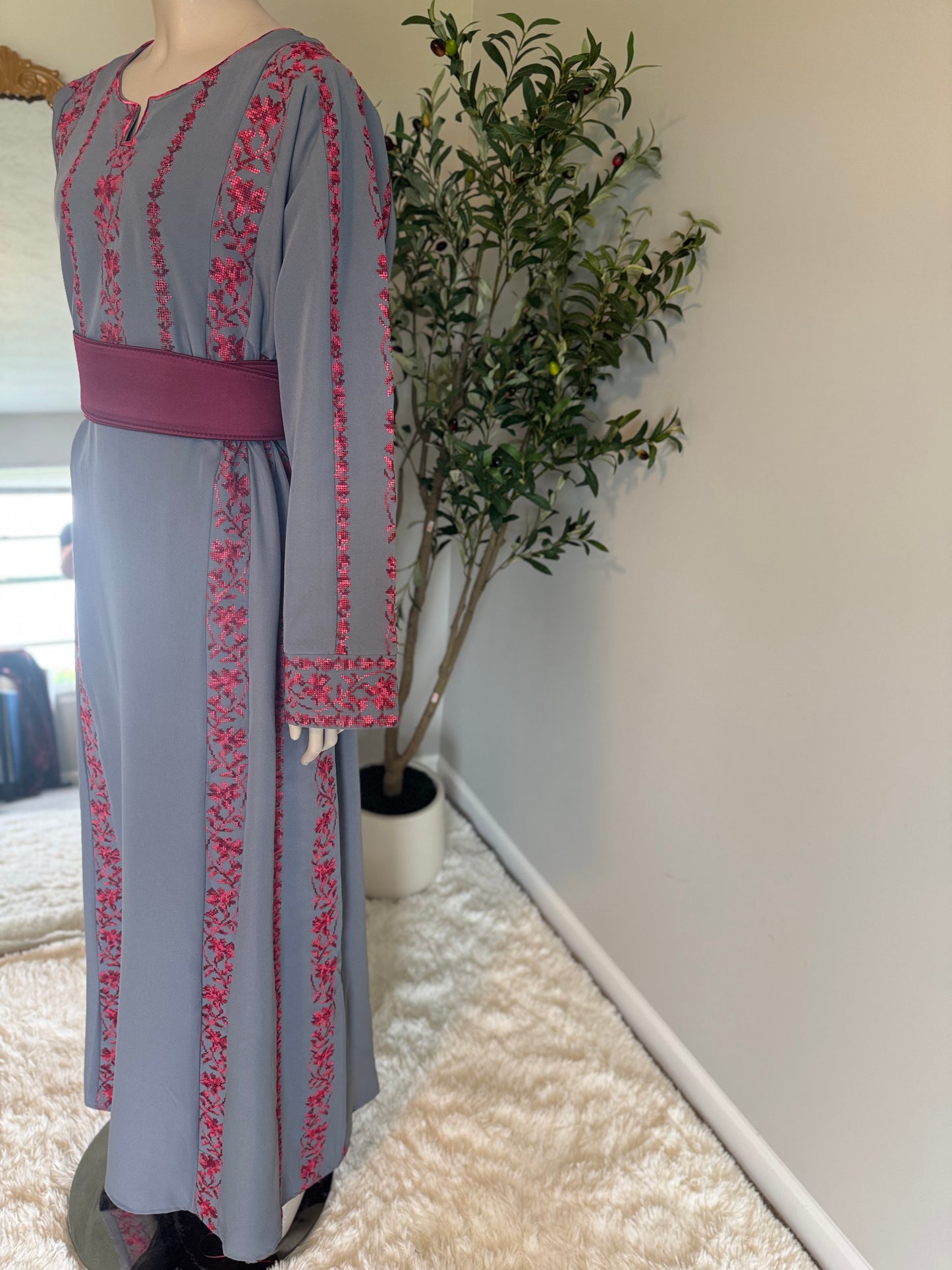 dark gray embroidered fabric thobe