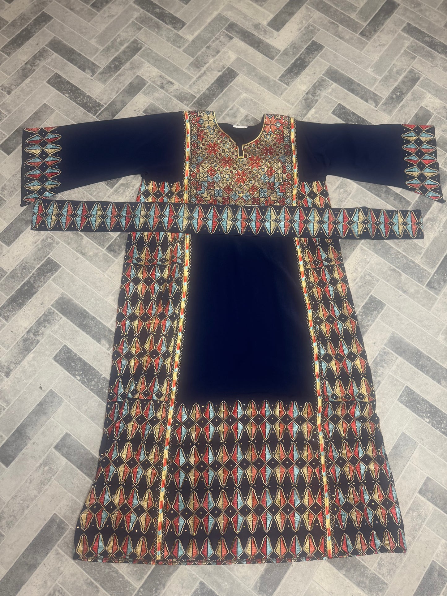 Navy blue fabric thobe with beautiful embroidery