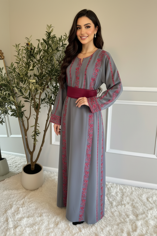 وضعية ثانية - فستان رمادي
