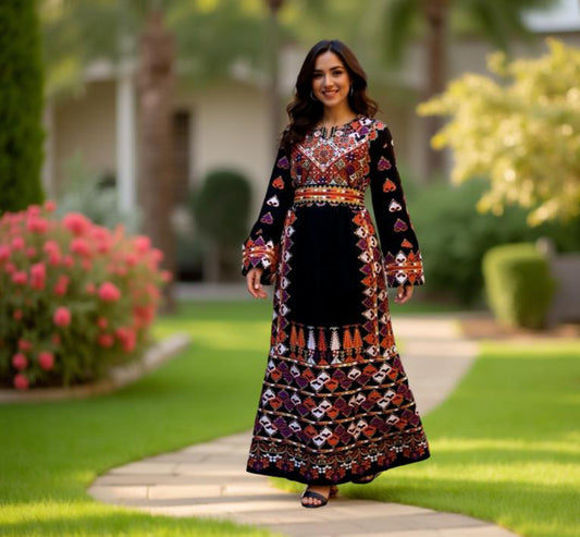 Black fabric thobe