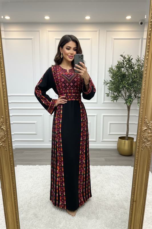 Black fabric Manajil thobe