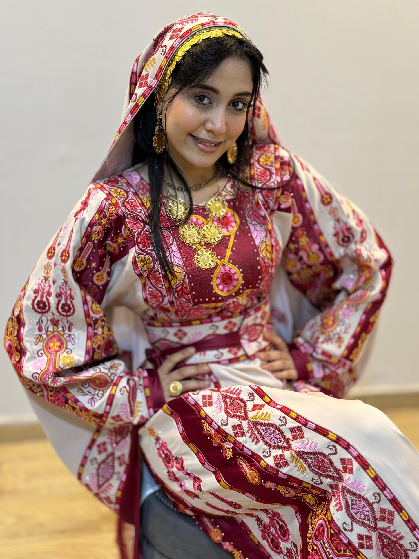 White and red thobe
