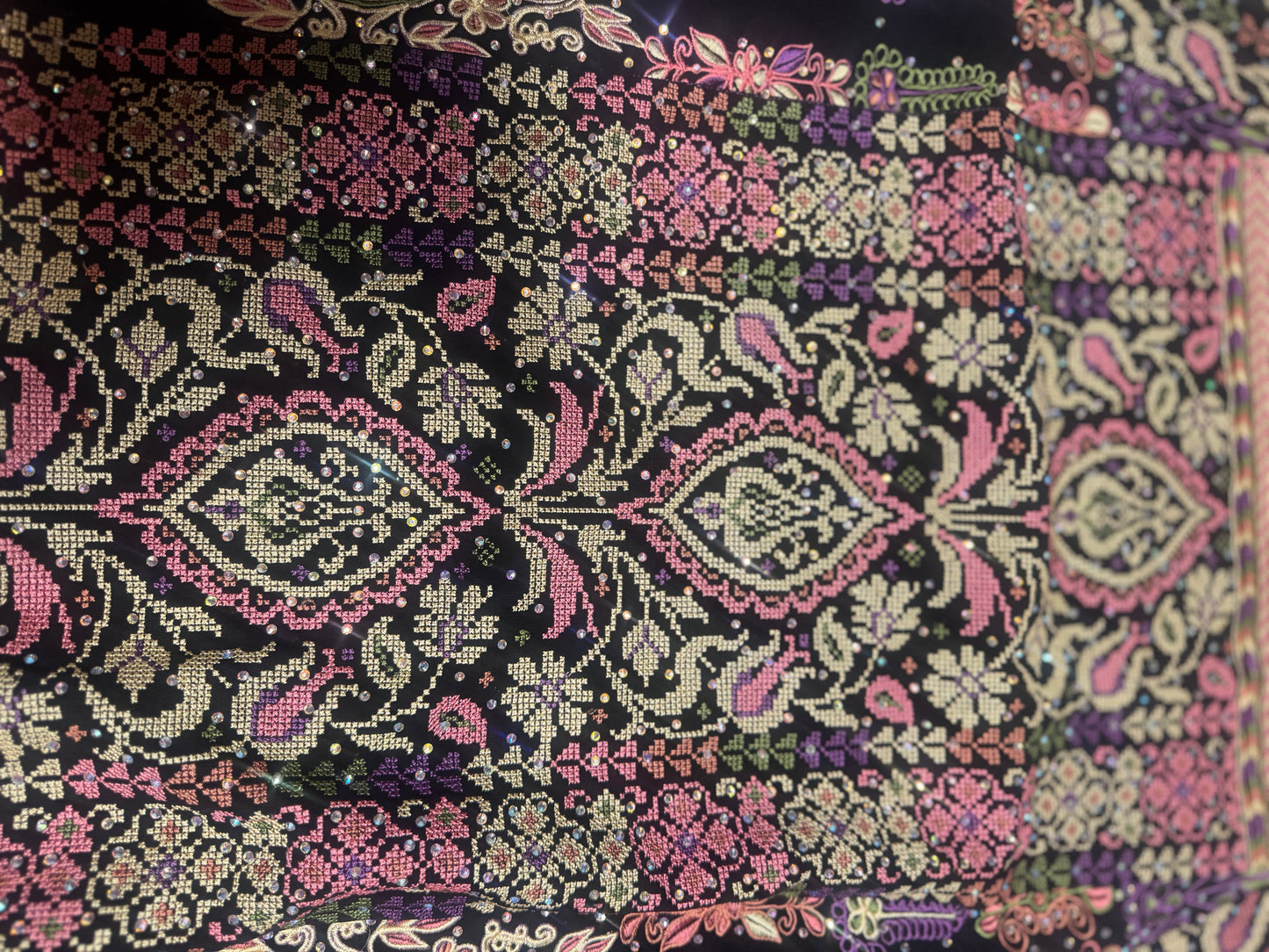 Black fabric thobe with beautiful embroidery￼